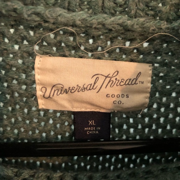 Sweater - Picture 7 of 8